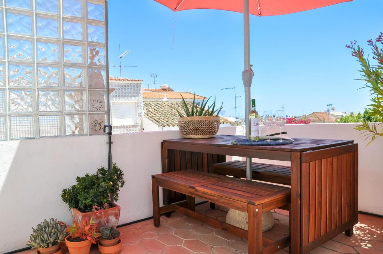 Lovelystay - Casa Salto - Charming Townhouse With Large Terrace Tavira Esterno foto